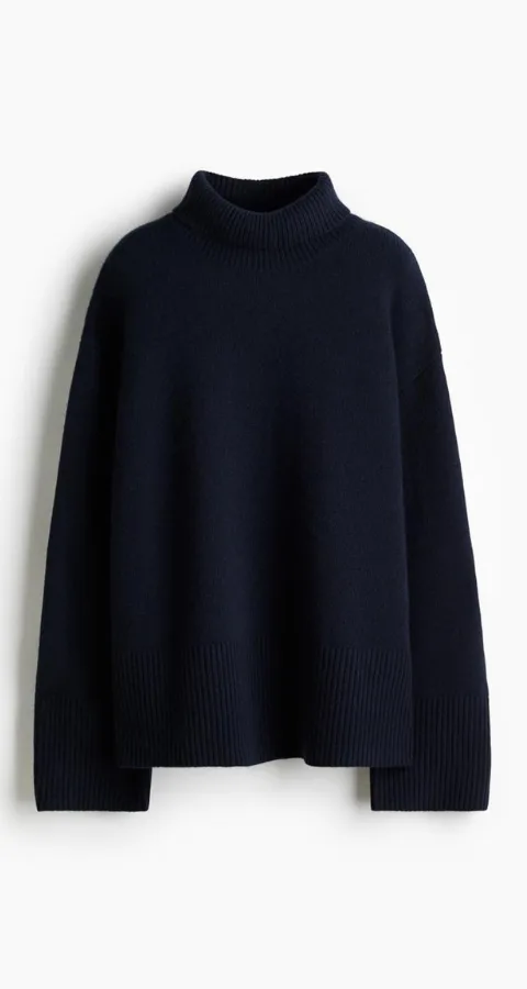 Cashmere sweater 1